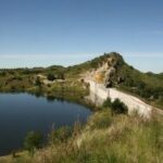 Dique La Estrechura: ingeniería, desarrollo y turismo entre sierras